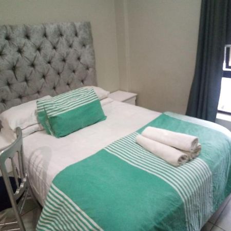 La One Rosebank Stay Johannesburg Exterior foto